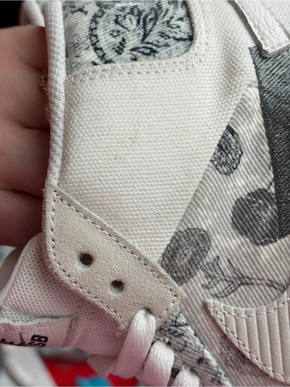 Nike SB Light Gray/White Skate Shoe Insole